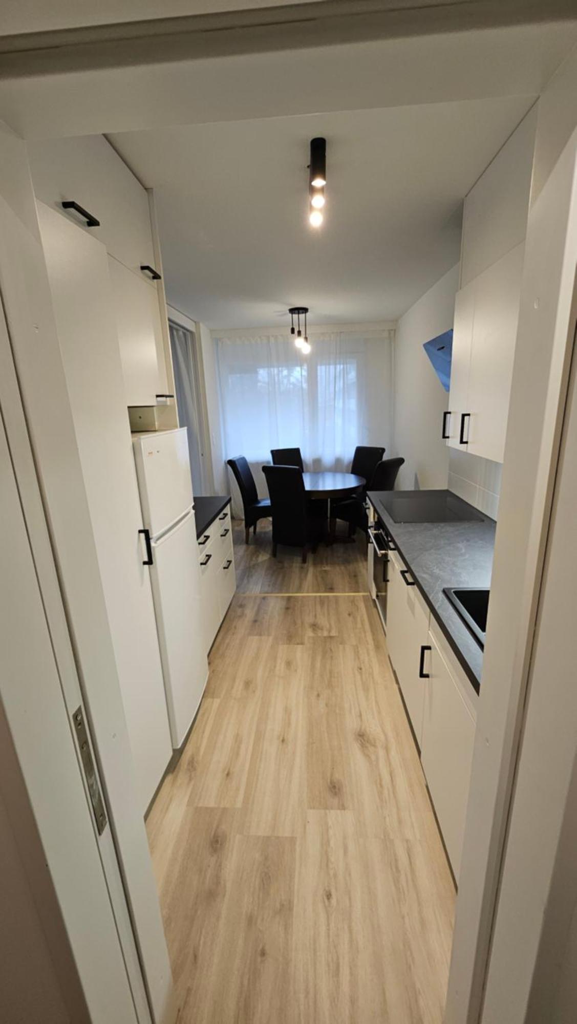 Appartamento Ruhige 2-zi-wohnung Mit Garage