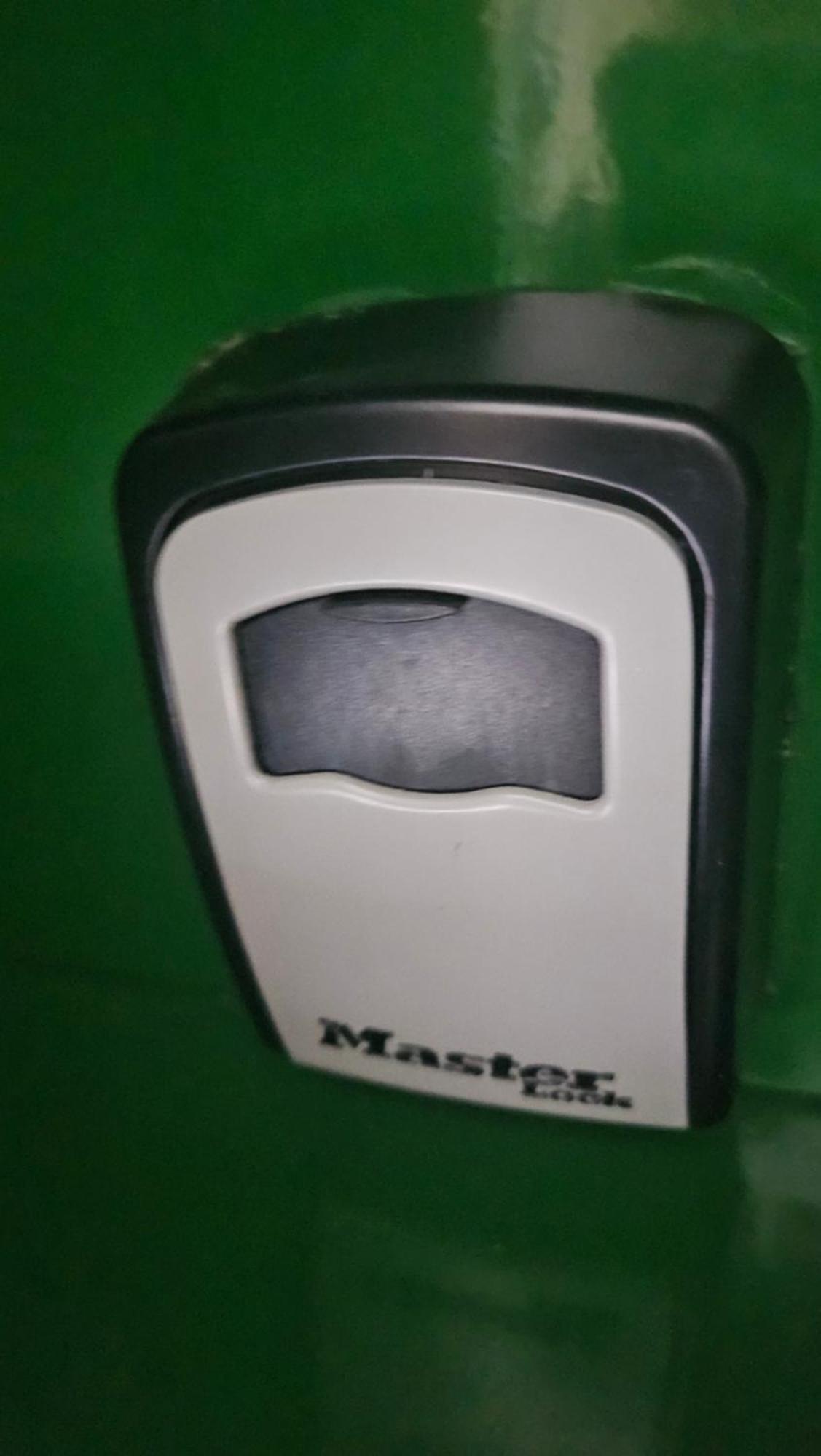 Ruhige 2-zi-wohnung Mit Garage Apartmán *
